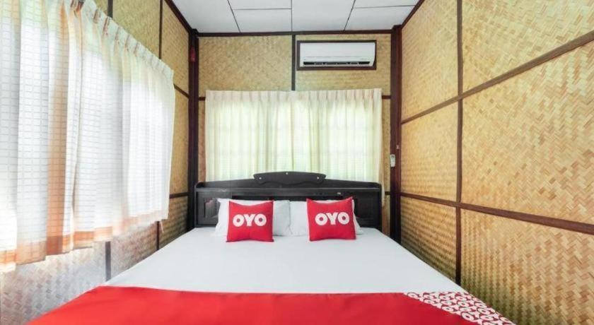 Oyo 1143 Phet Luran Thai Resort Kohchang Koh Chang Esterno foto