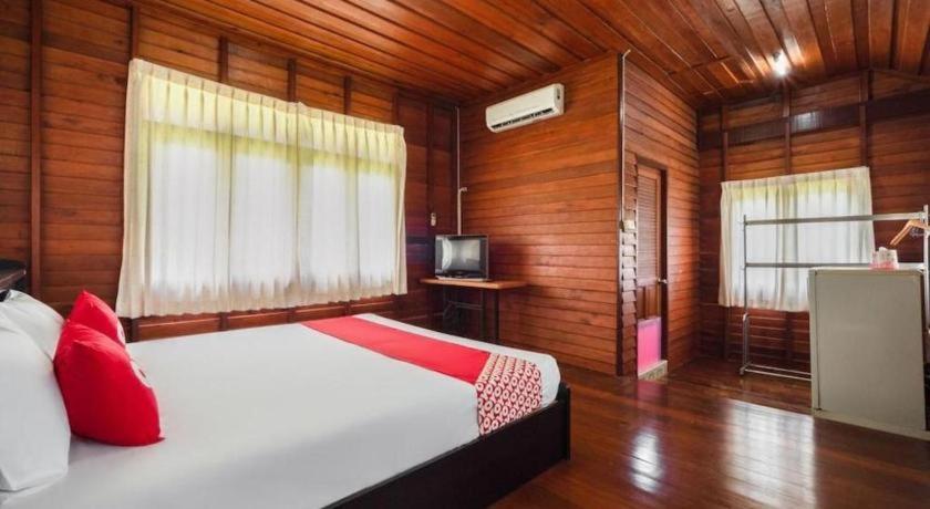 Oyo 1143 Phet Luran Thai Resort Kohchang Koh Chang Esterno foto